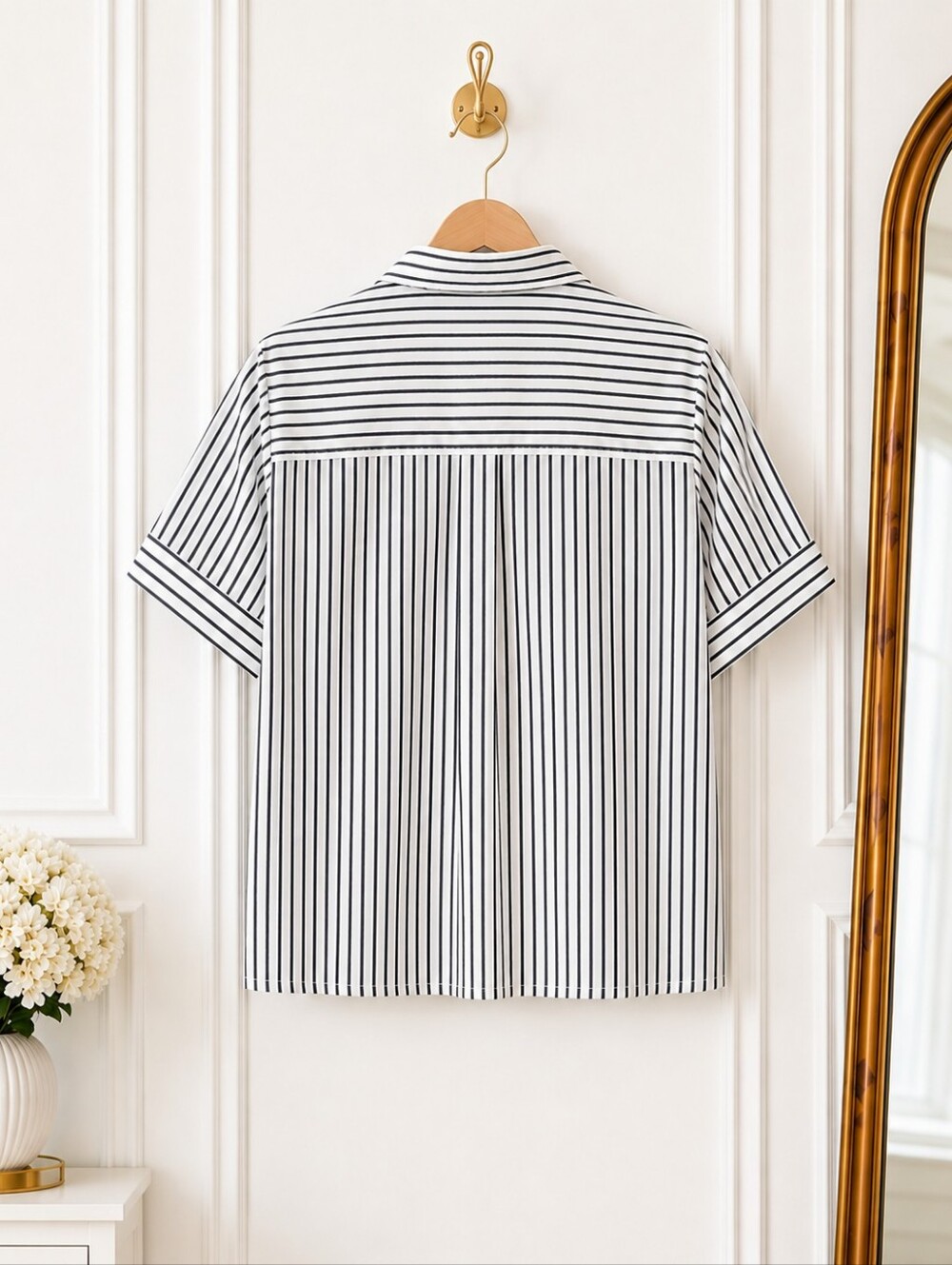 Max Studio Gray & White Striped Button-Up Blouse Size L | Short Sleeve - Picture 7 of 9